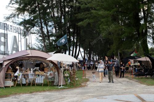 GLAMPING BORNEO