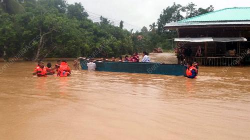 SB11_02012015_BANJIR