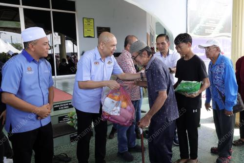 DATUK ARMIZAN MOHD ALI