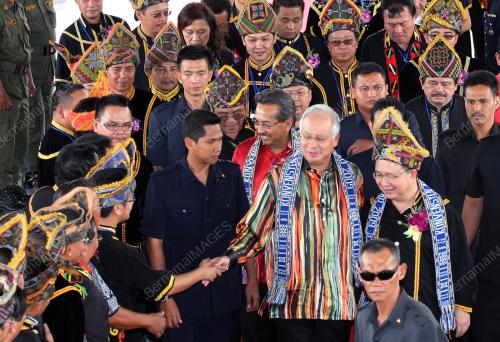 DATUK SERI NAJIB TUN RAZAK