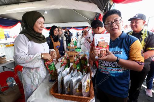 DATUK EWON BENEDICK