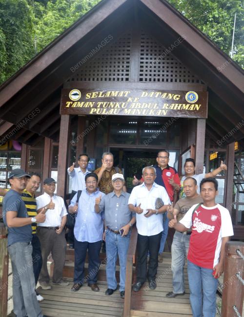 SB11_13102015_PULAU