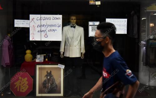 KESAN PERINTAH KAWALAN PERGERAKAN KEPADA PENIAGA