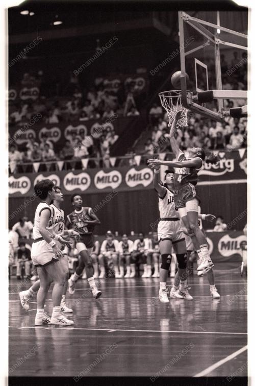 WOMEN BASKETBALL