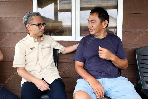 FAHMI FADZIL