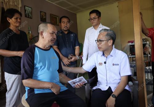 DATUK FAHMI FADZIL