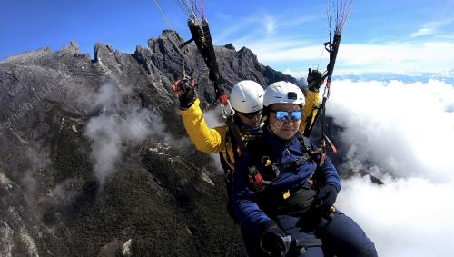 SB11_16112017_PARAGLIDING_KINABALU
