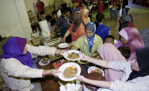 SB11_18062015_BUKA_PUASA