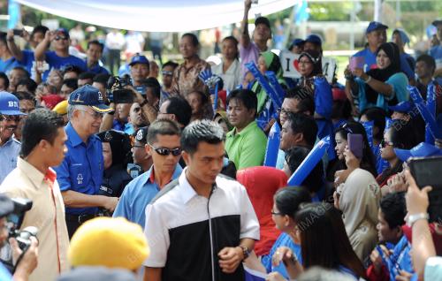SB11_24042013_BERSAMA_RAKYAT