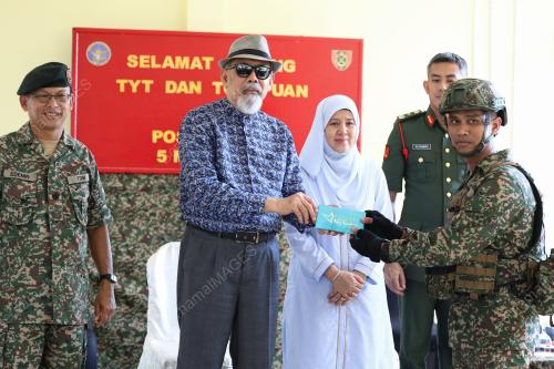 TUN JUHAR MAHIRUDDIN