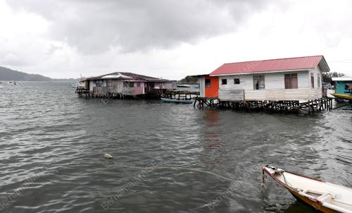 KAMPUNG TANJUNG ARU TERJEJAS OMBAK