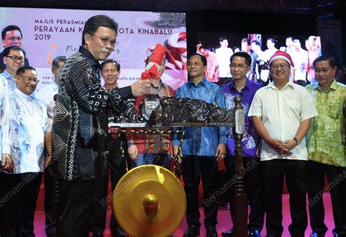 DATUK SERI MOHD SHAFIE APDAL