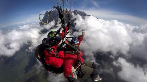 SB12_16112017_PARAGLIDING_KINABALU