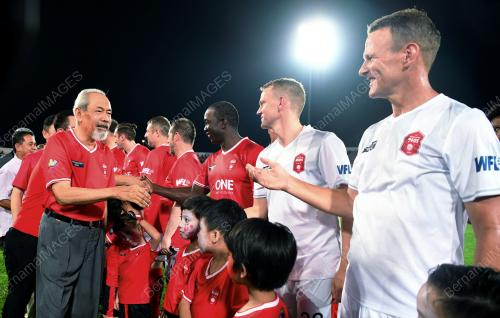 SB12_20112019_BOLA