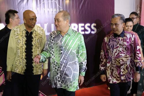 DATUK SERI HAJIJI NOOR