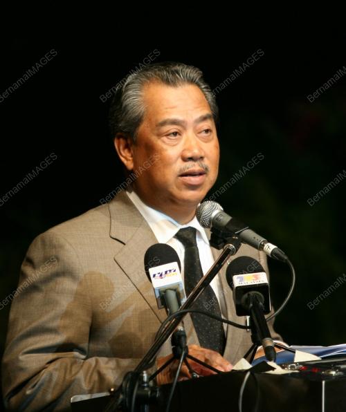 TAN SRI MUHYIDDIN YASSIN