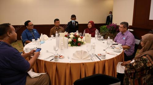 DATUK SAIFUDDIN BIN ABDULLAH