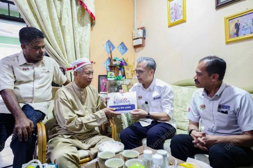 DATUK FAHMI FADZIL