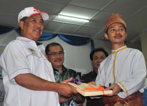 MUHYIDDIN YASSIN