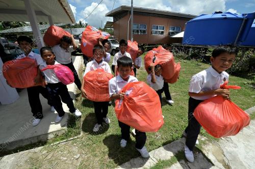 SB13_13042013_BANTUAN_YPM