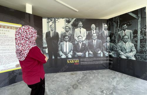 BATU SUMPAH KENINGAU