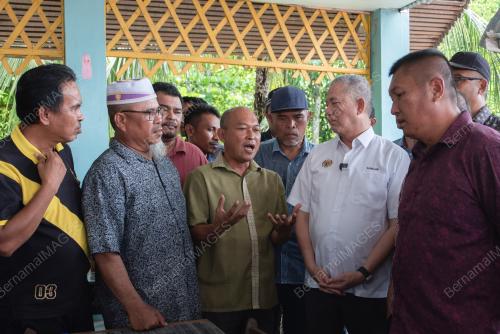 DATUK SERI FADILLAH YUSOF