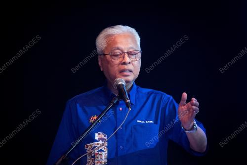 JELAJAH KELUARGA MALAYSIA