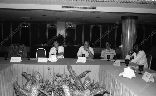 SB13_26012015_PENGURUS_BESAR
