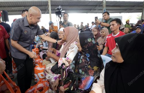 DATUK ARMIZAN MOHD ALI