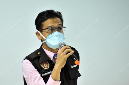 DR ISMUNI BOHARI