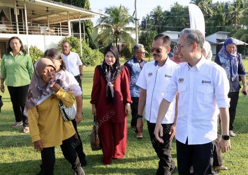 DATUK FAHMI FADZIL BERSAMA KOMUNITI MADANI KINARUT