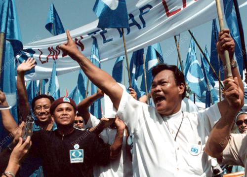 SB15-12_07_2001_KEADILAN_28012016