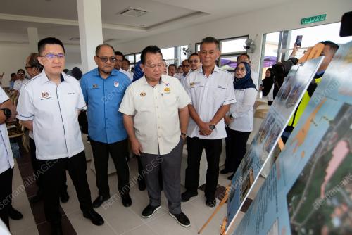 DATUK SERI ALEXANDER NANTA LINGGI