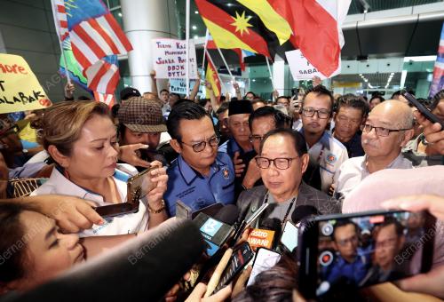 DATUK SERI DR JEFFREY KITINGAN
