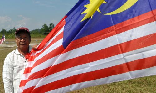 SB15_14092019_BENDERA