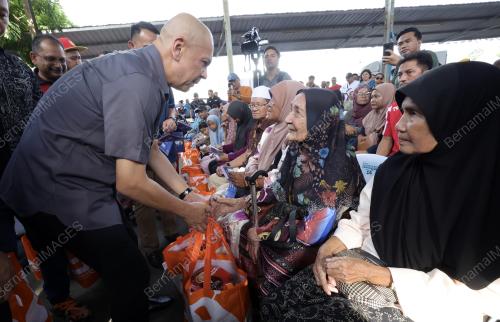 DATUK ARMIZAN MOHD ALI