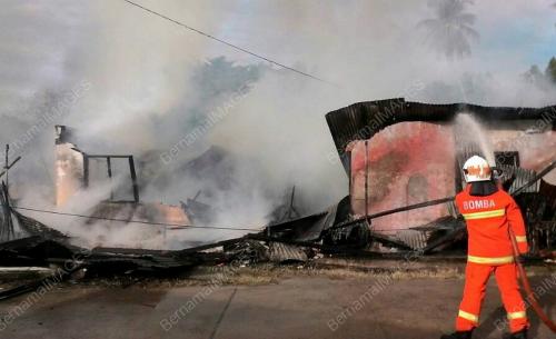 SB15_16112017_FIRE_LABUAN