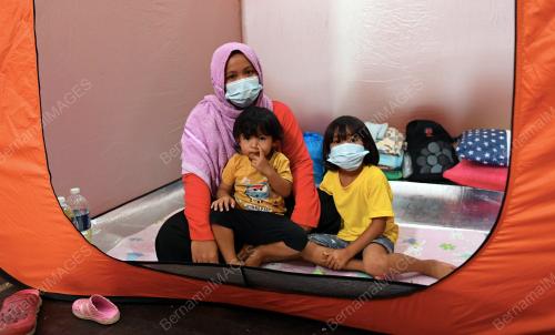 MANGSA BANJIR KOTA BELUD