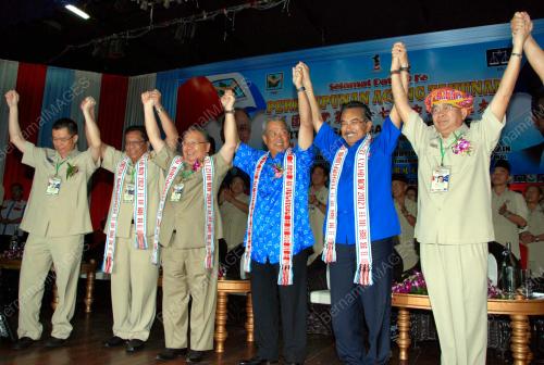 SB15_21112012_TPM