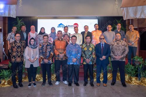 MOU LABUAN IBFC AND CRISU