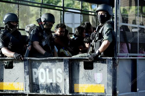 SB16_10032013_OPS_DAULAT