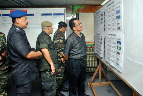 SB16_27042013_ESSCOM
