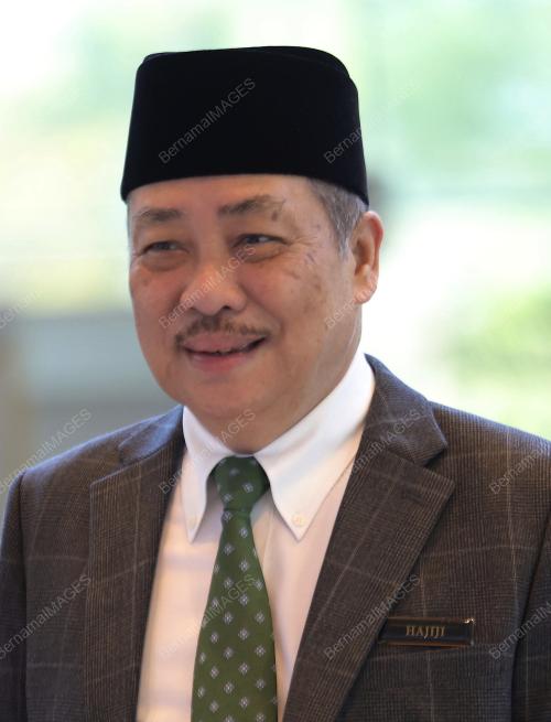 DATUK SERI HAJIJI NOOR