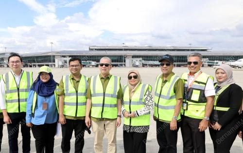 DATUK SERI FADILLAH BIN YUSOF