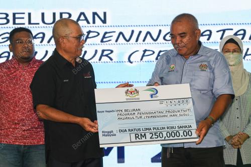 DATUK SERI DR. Ronald kiandee