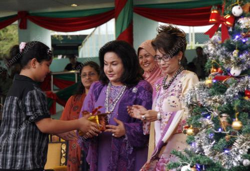HARI KRISMAS MALAYSIA