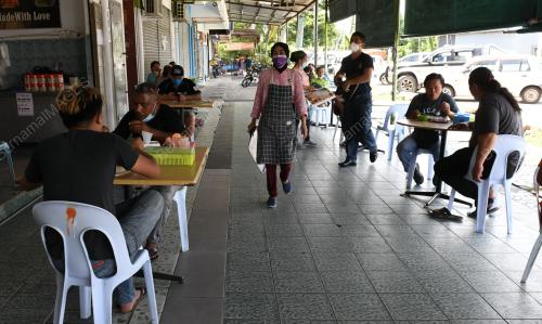 SABAH BENARKAN DINE-IN DALAM RESTORAN