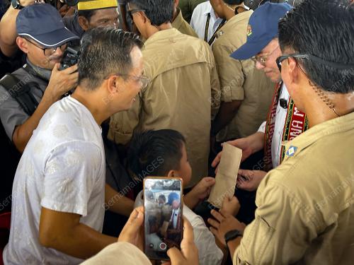 DATUK SERI ANWAR IBRAHIM LAWAT PULAU BANGGI