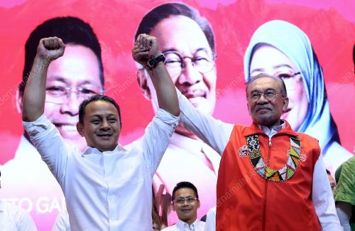 DATUK SERI ANWAR IBRAHIM