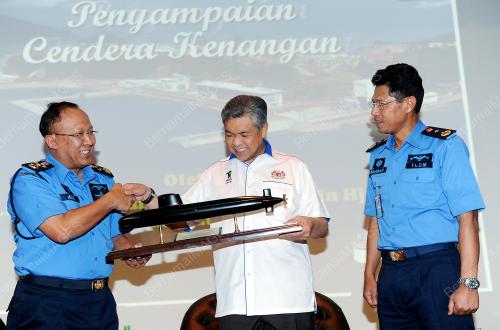 SB19_14102012_ZAHID_HAMIDI